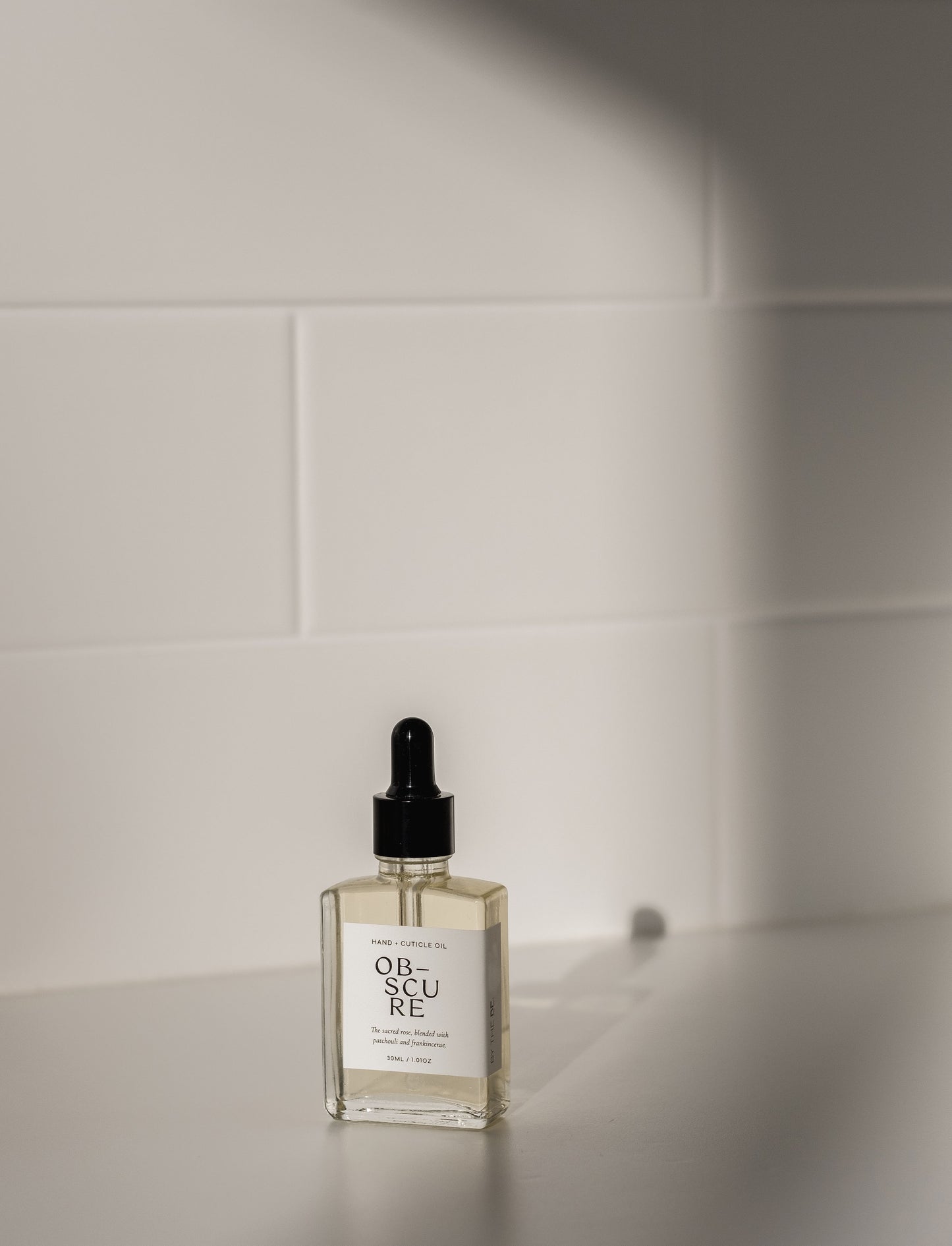Obscure Hand and Cuticle Oil