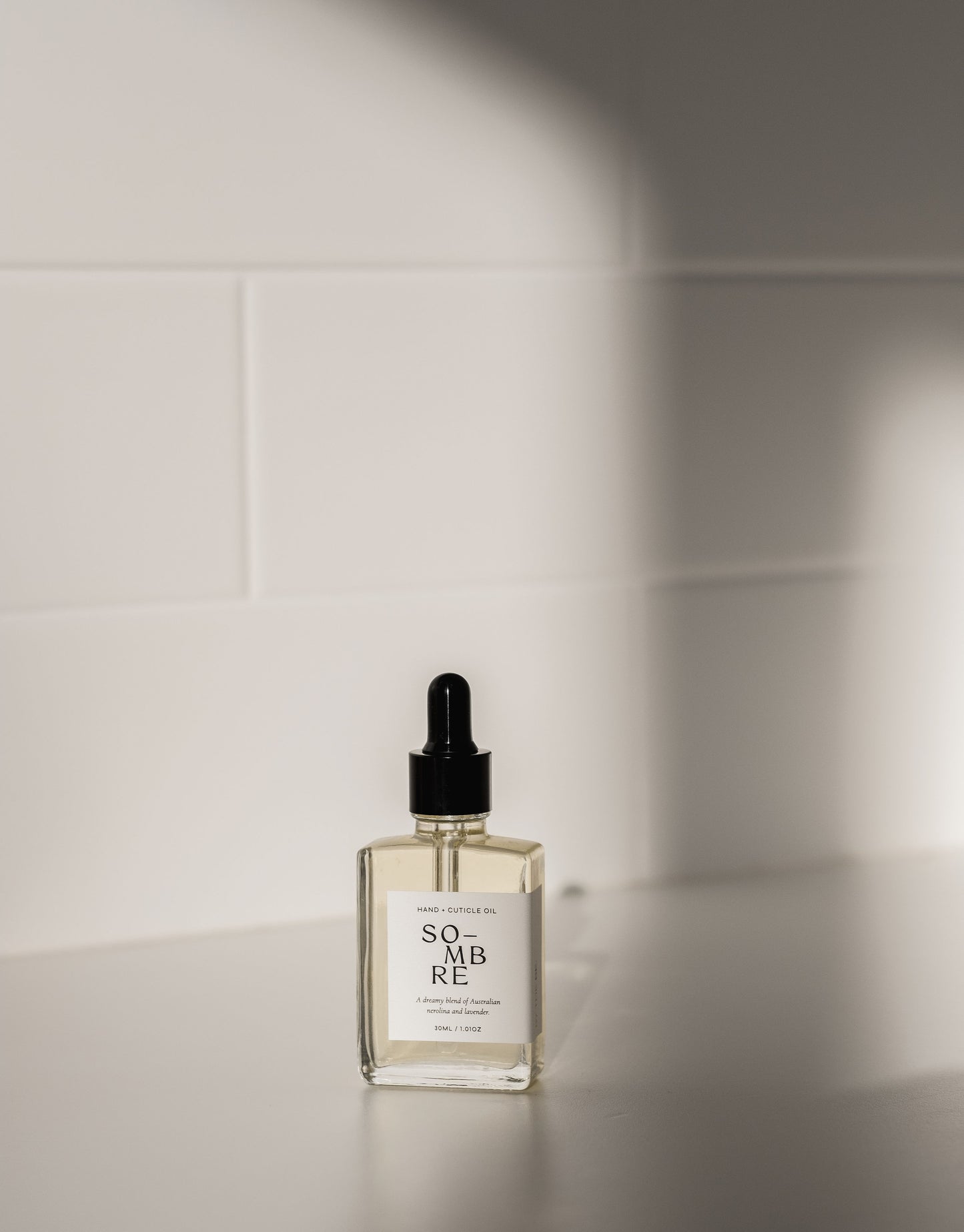 Sombre Hand and Cuticle Oil