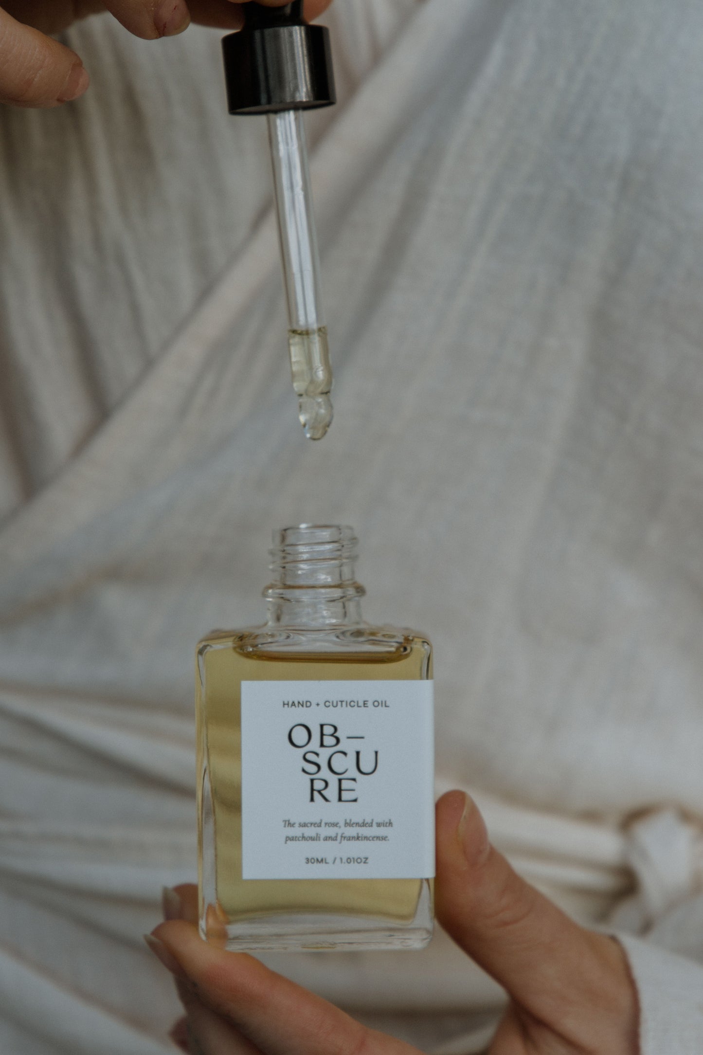 Obscure Hand and Cuticle Oil